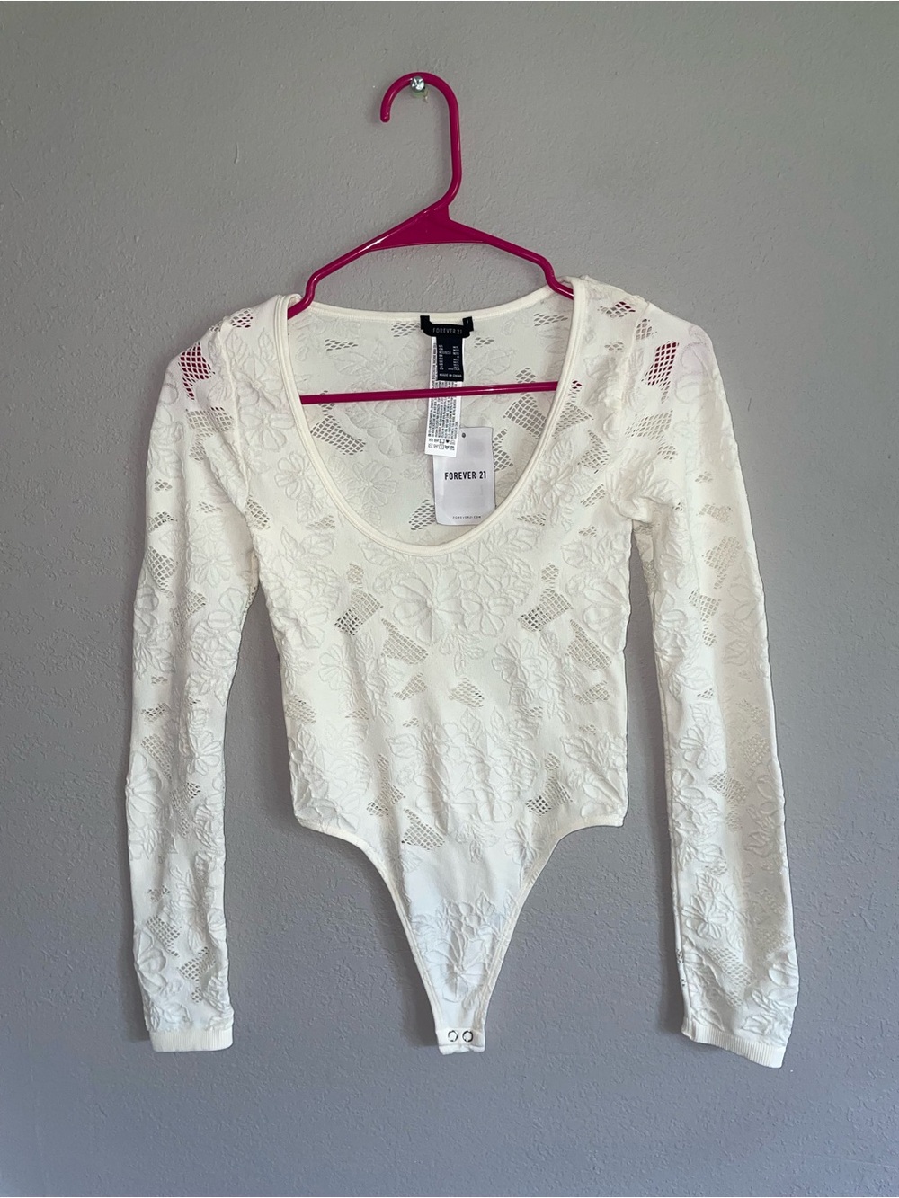 Forever 21 Floral Lace Long-Sleeve Scoop Neck Bodysuit